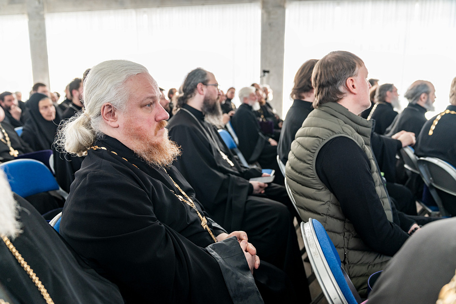 Встреча профессора Московской духовной академии А.И.Осипова с духовенством Подольской епархии